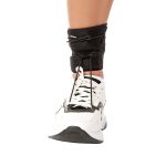 Foot Up Pe Pendente